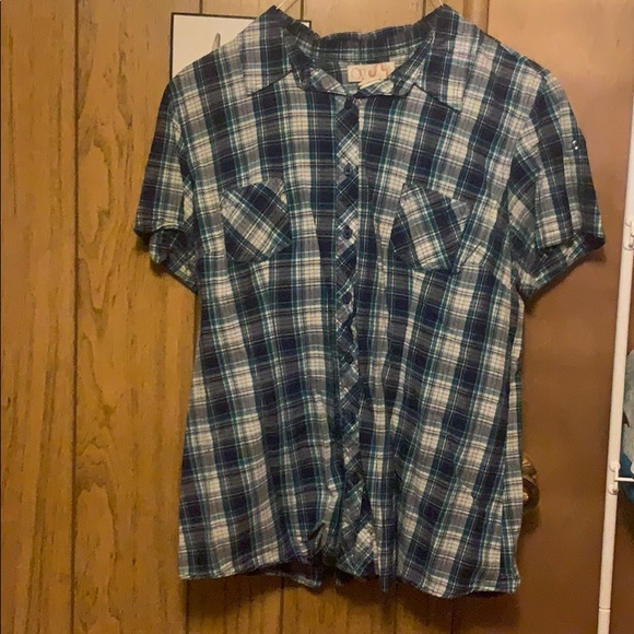Blue/White Short Sleeve Flannel - Picture 1 of 2